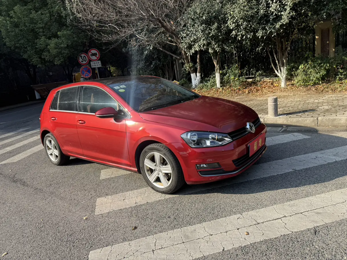Volkswagen Golf  из Китая
