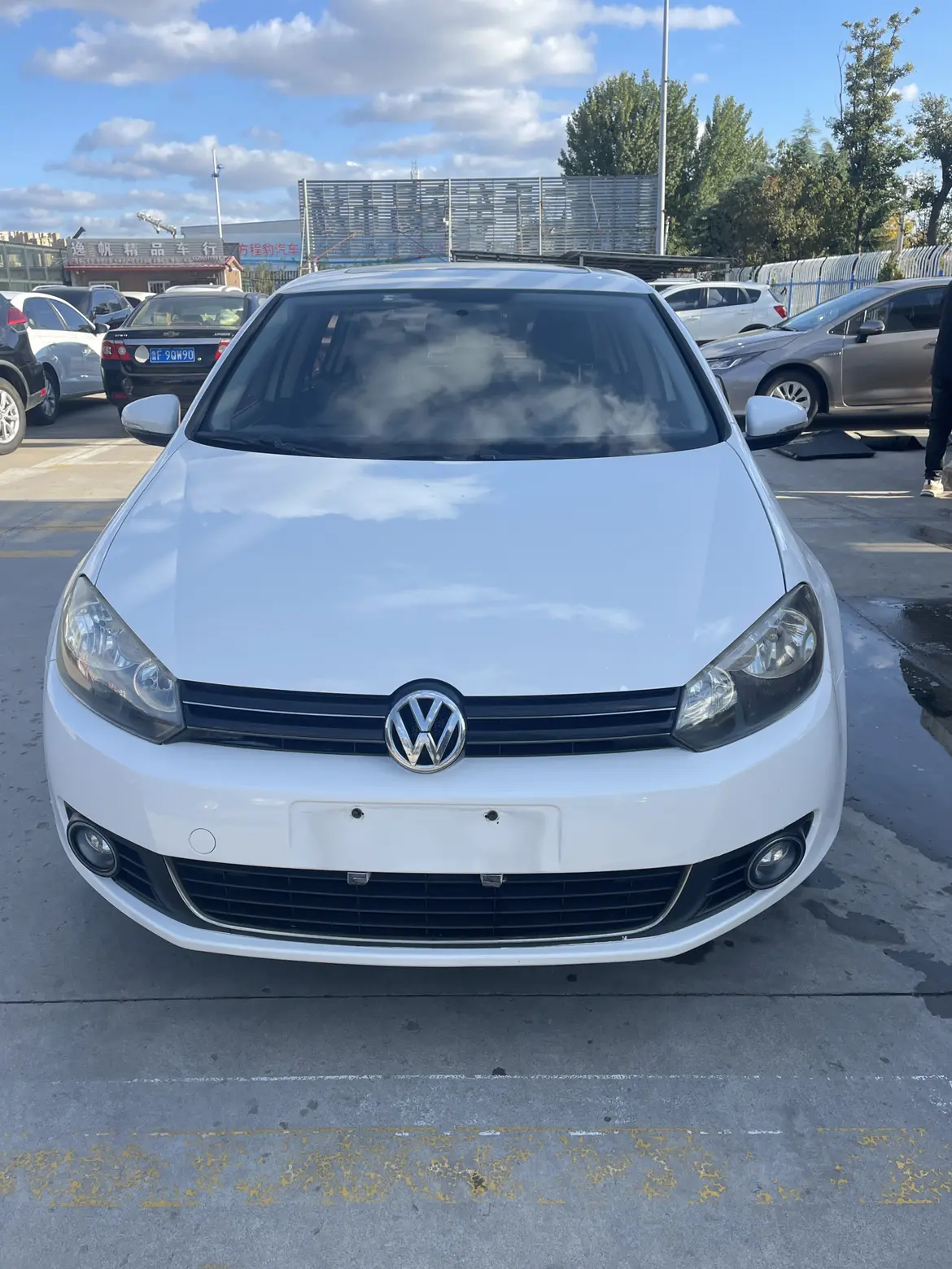 Volkswagen Golf  из Китая