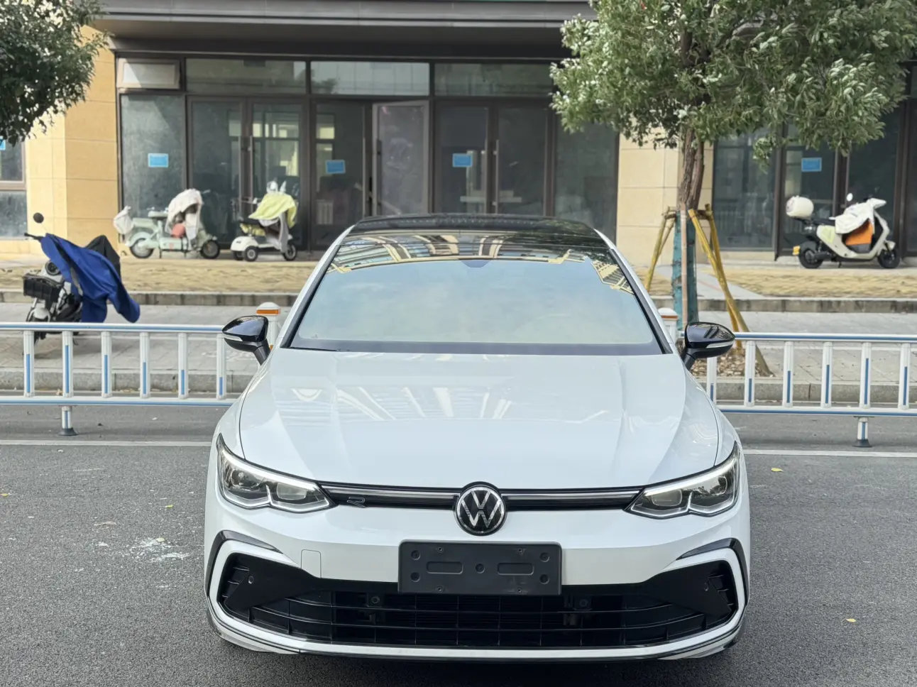 Volkswagen Golf  из Китая