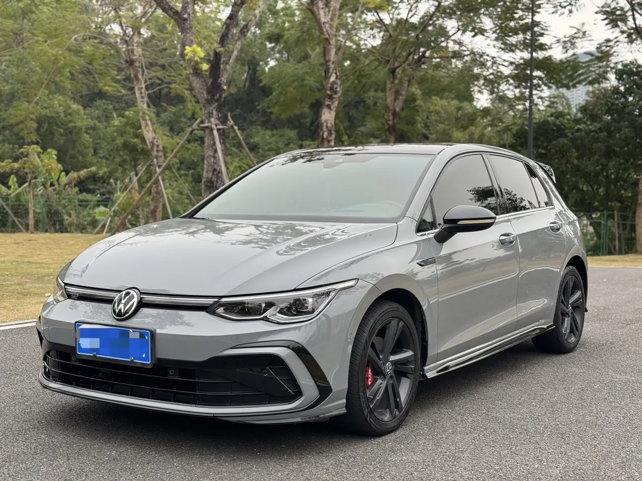 Volkswagen Golf  из Китая