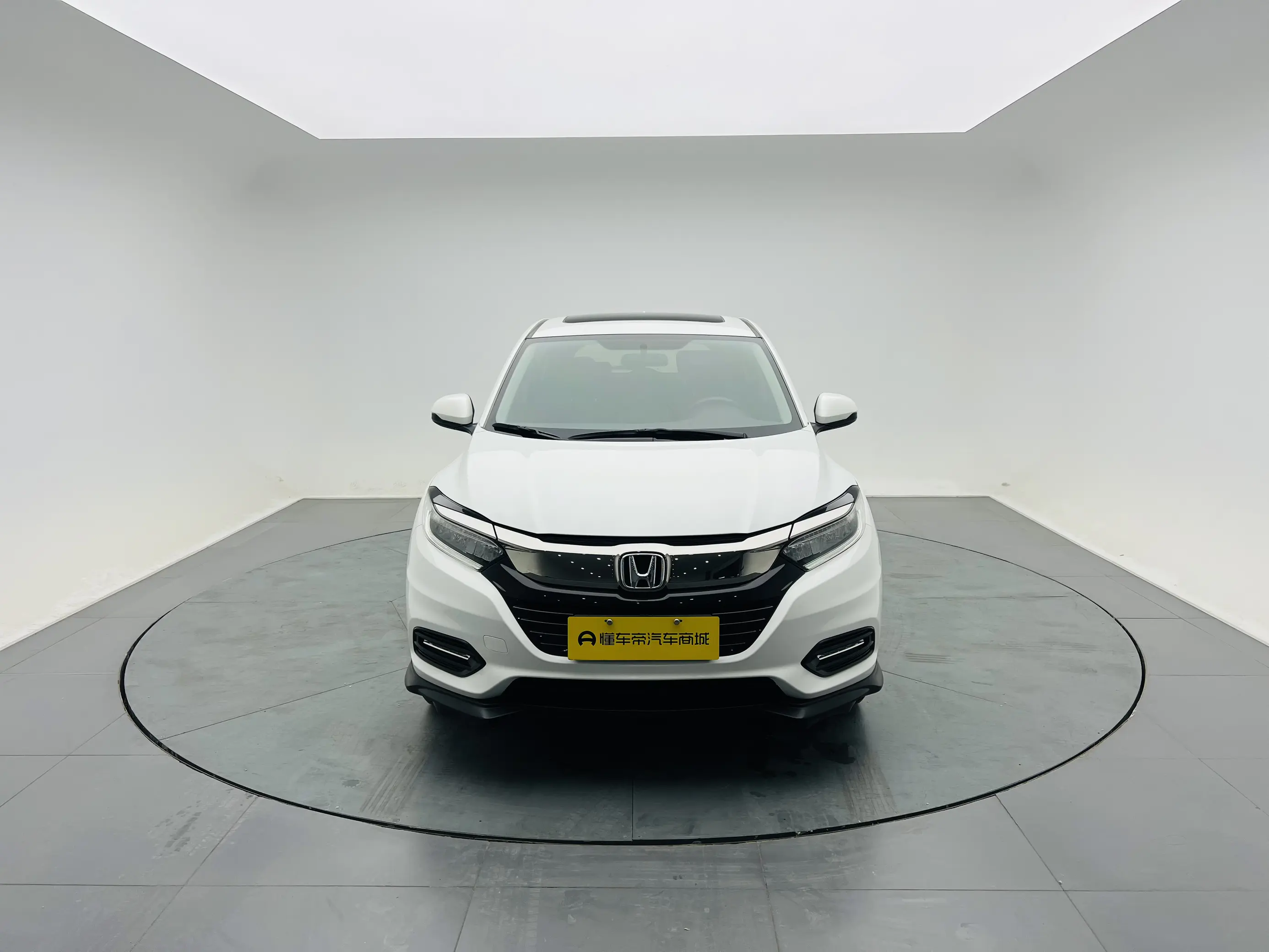 Honda Vezel (Binzhi)  из Китая
