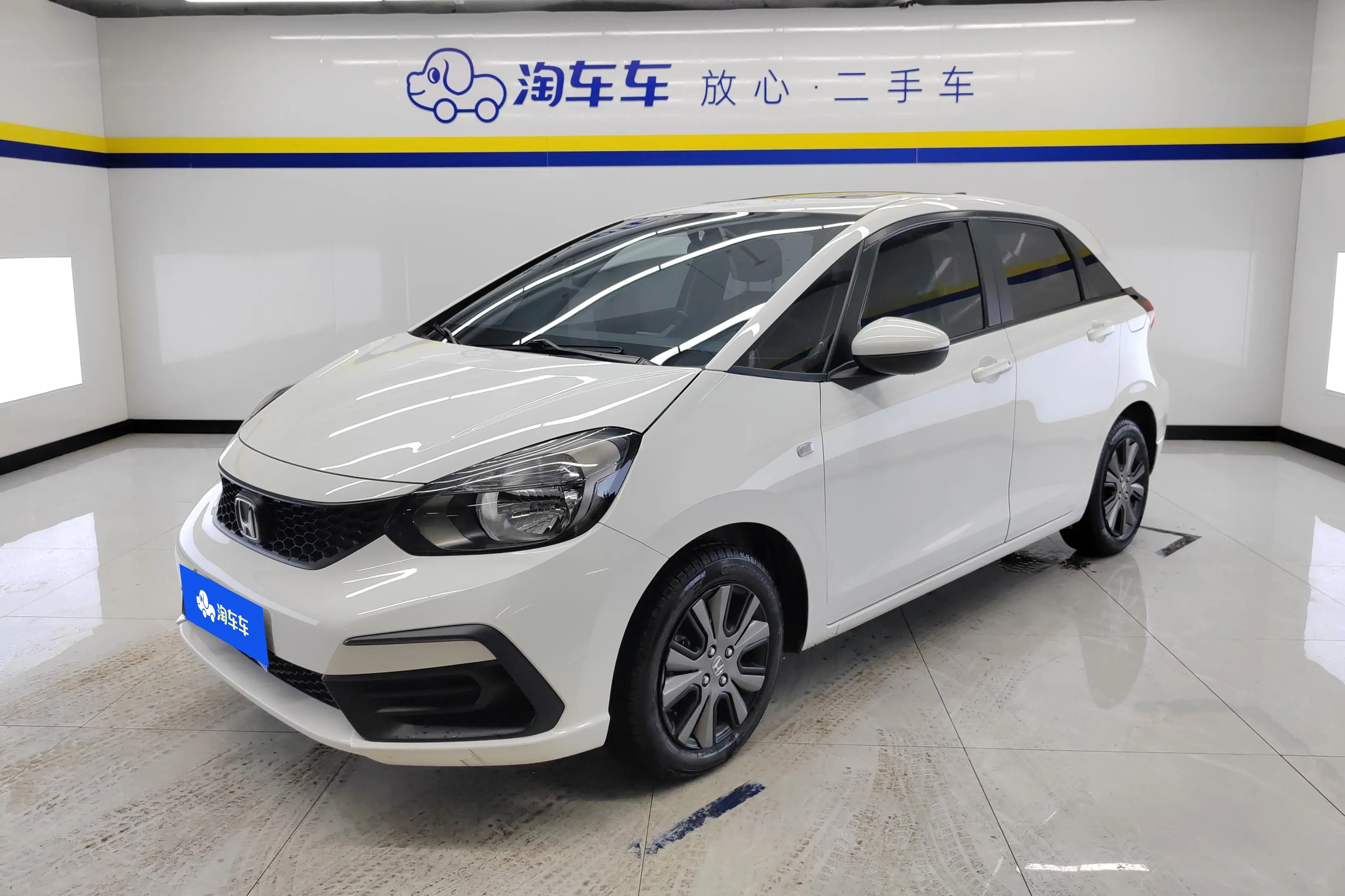 Honda Fit  из Китая
