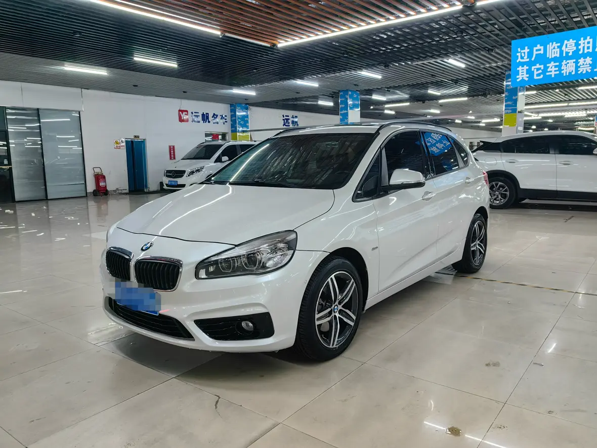 BMW 2 Series Active Tourer  из Китая