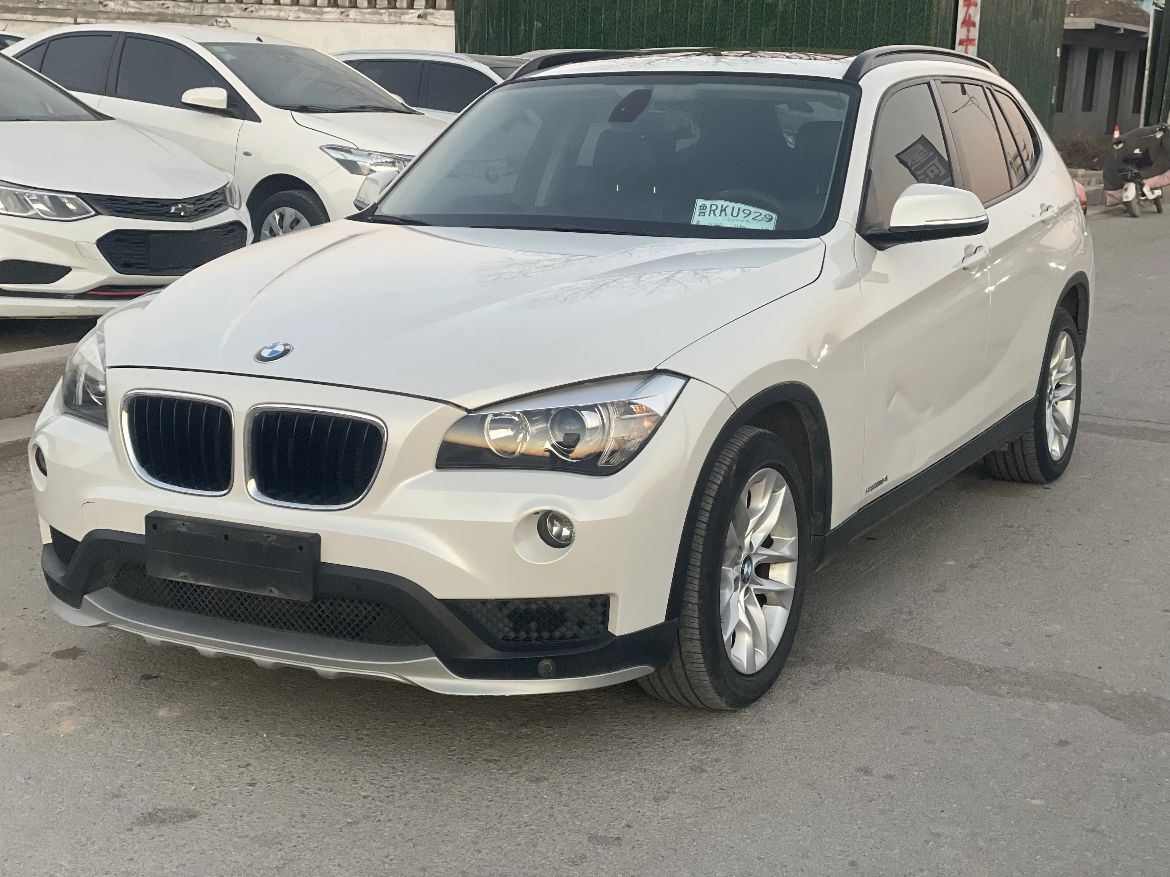 BMW X1  из Китая