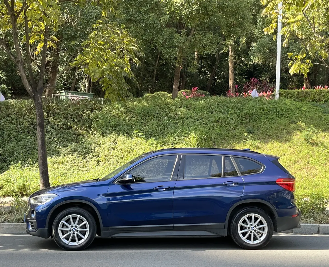 BMW X1  из Китая