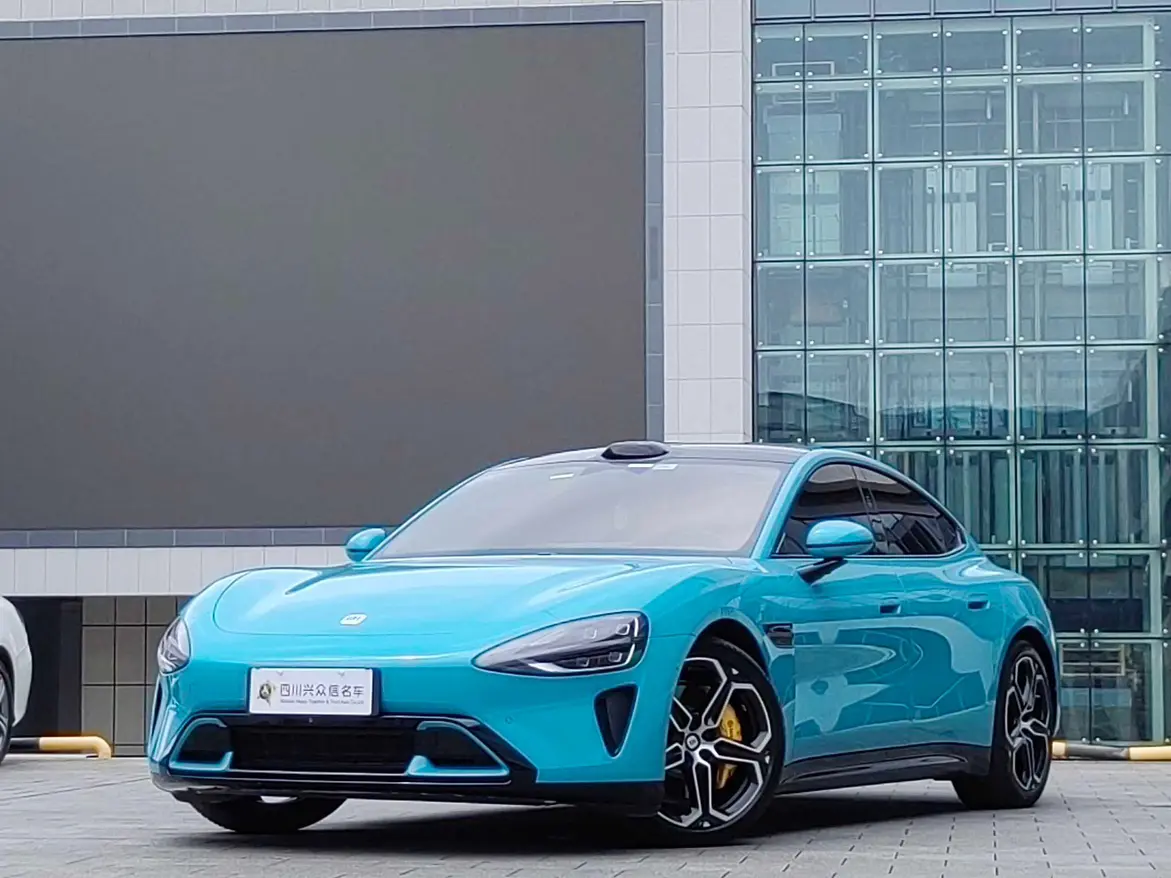 Xiaomi car Xiaomi SU7  из Китая