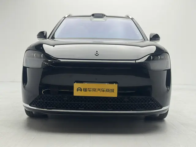 AITO M9 (Wenjie M9)  из Китая