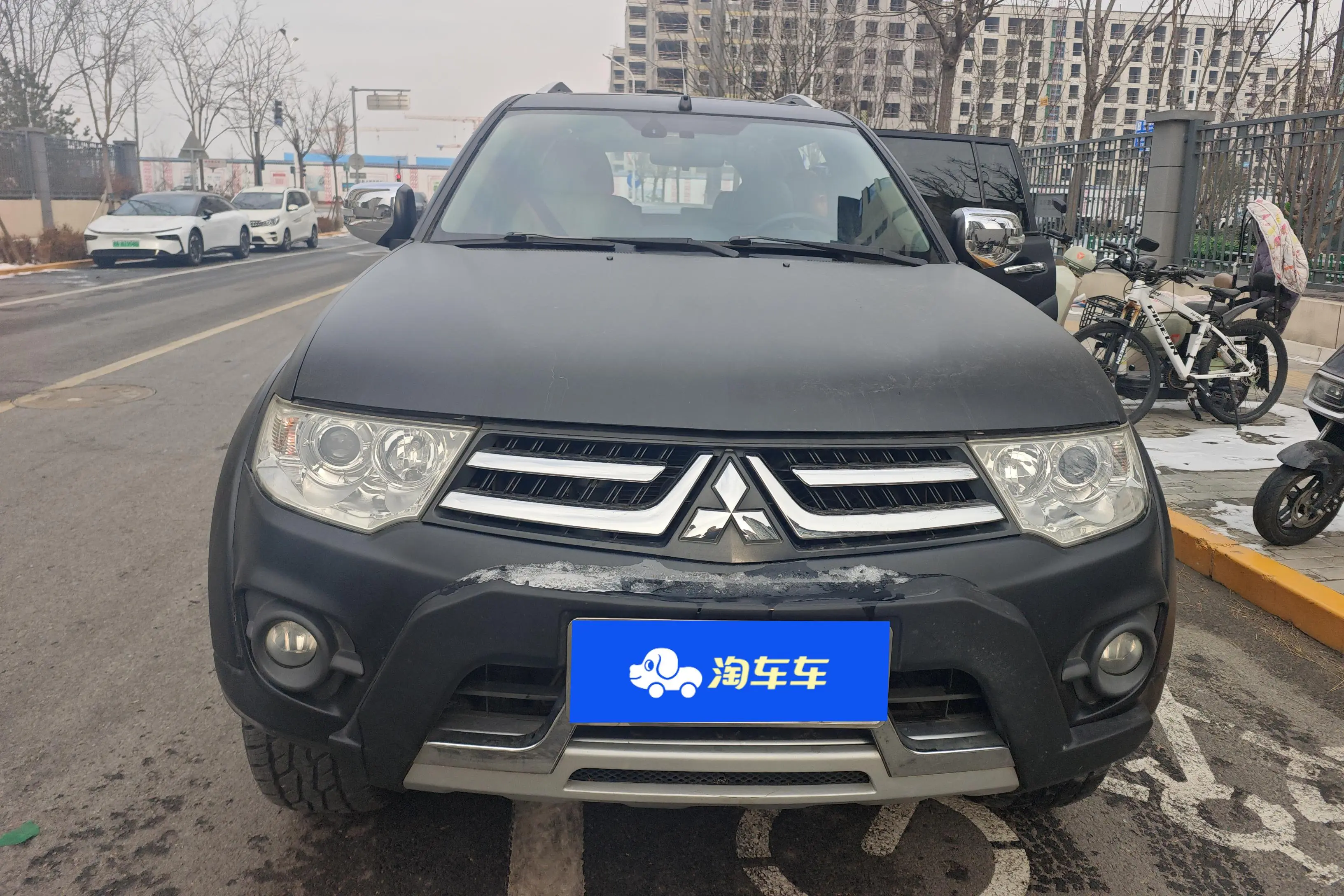 Mitsubishi Pajero Jinchang  из Китая