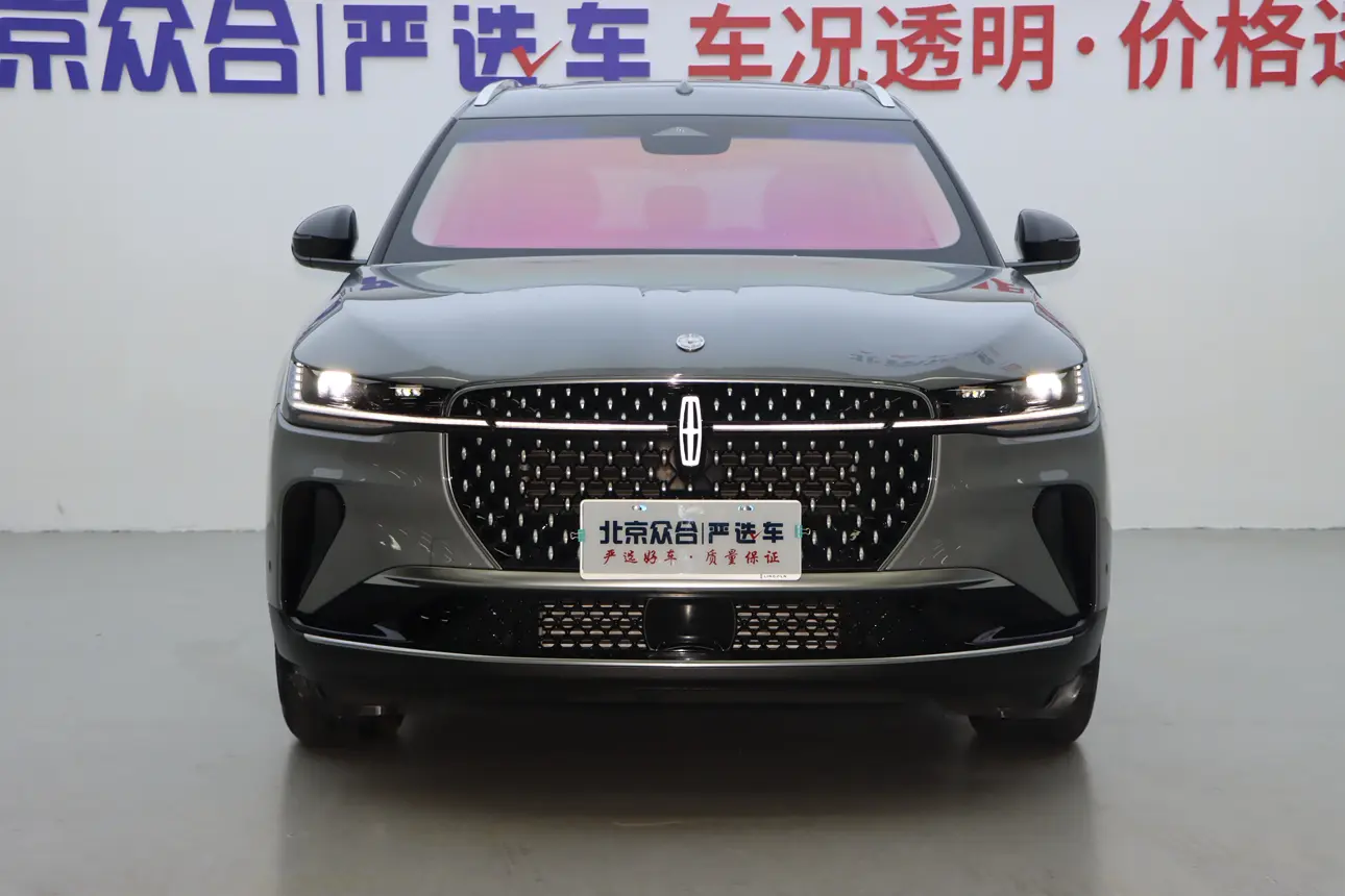 Lincoln Navigator  из Китая