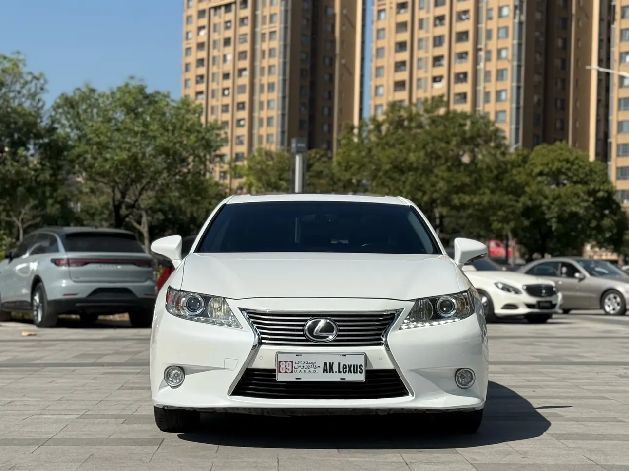 Lexus ES  из Китая