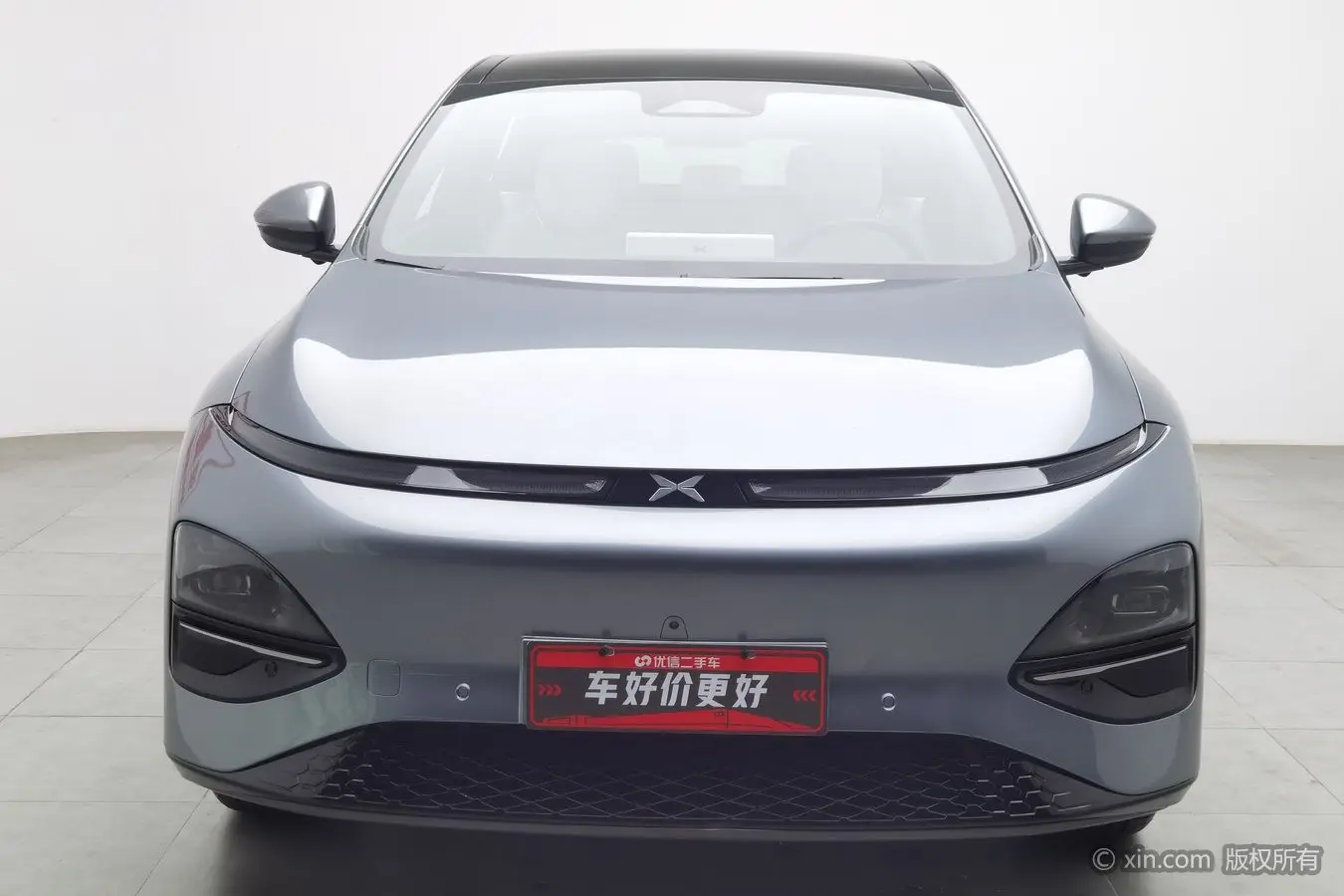 Xpeng G6  из Китая