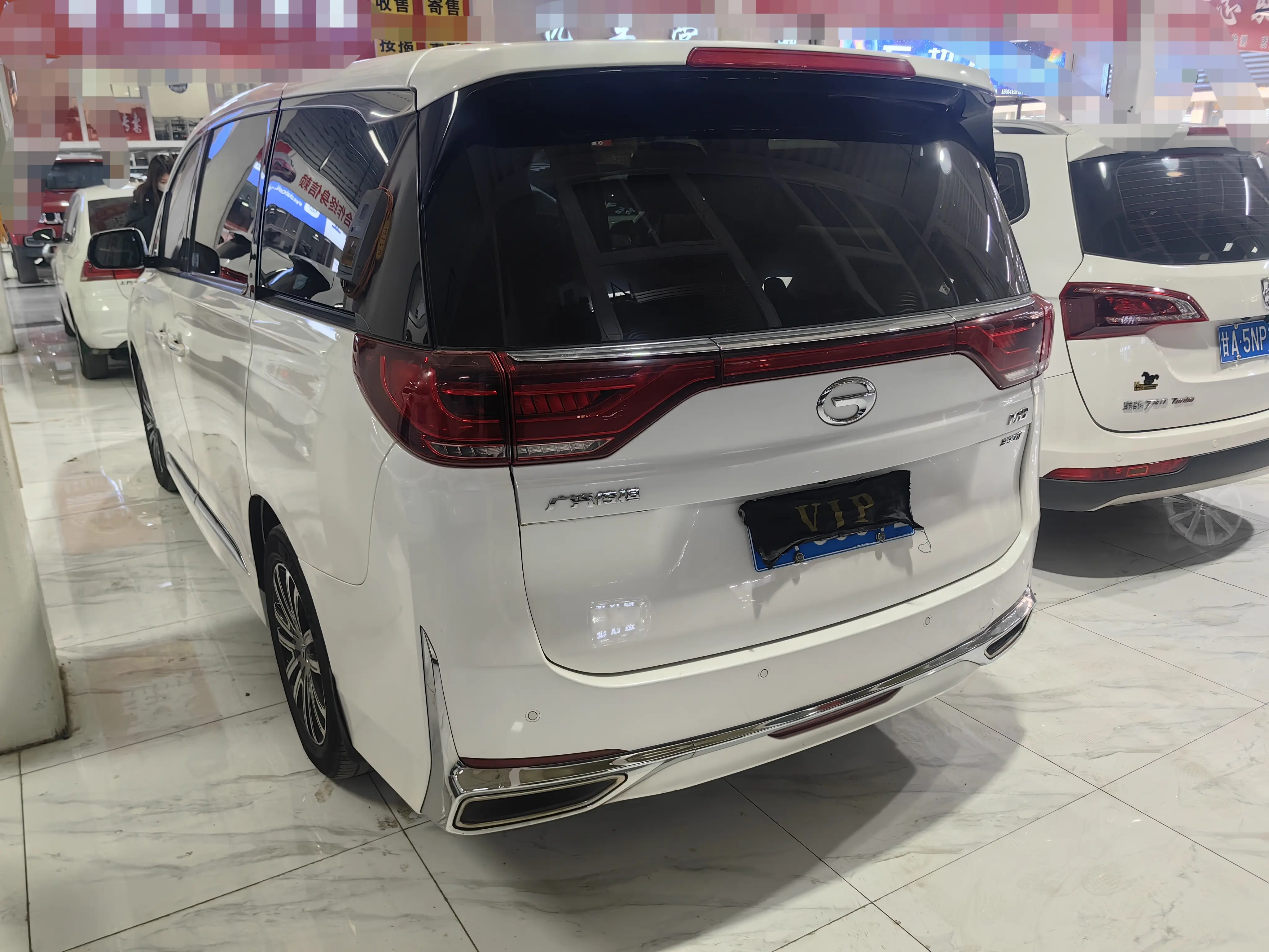 GAC Trumpchi M8  из Китая