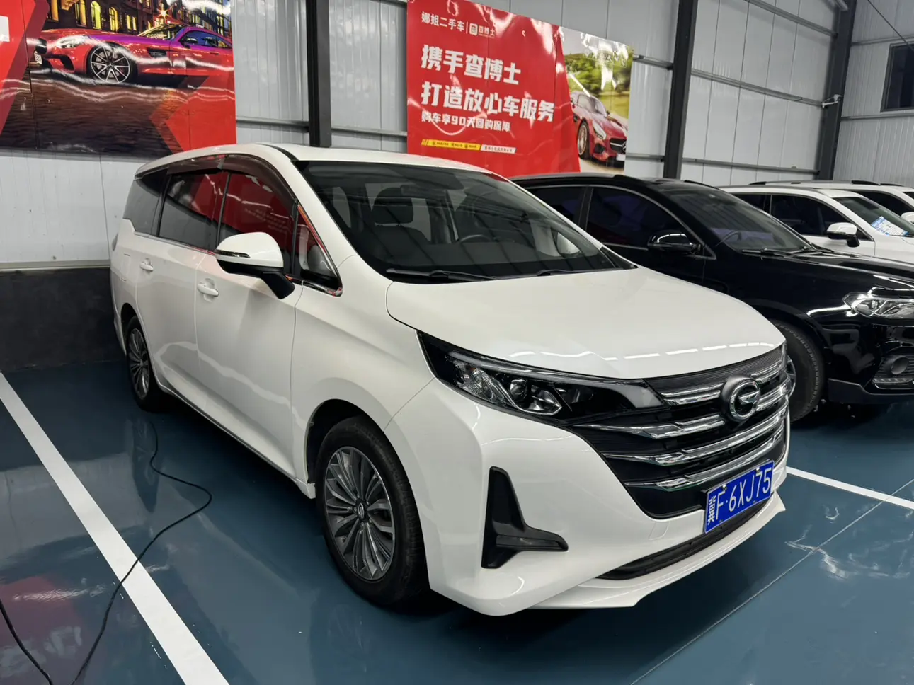 GAC Trumpchi M6  из Китая