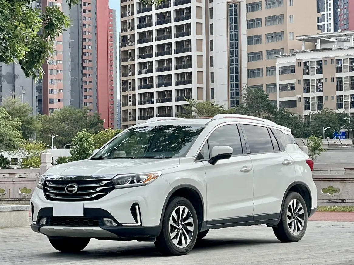 GAC Trumpchi GS4  из Китая