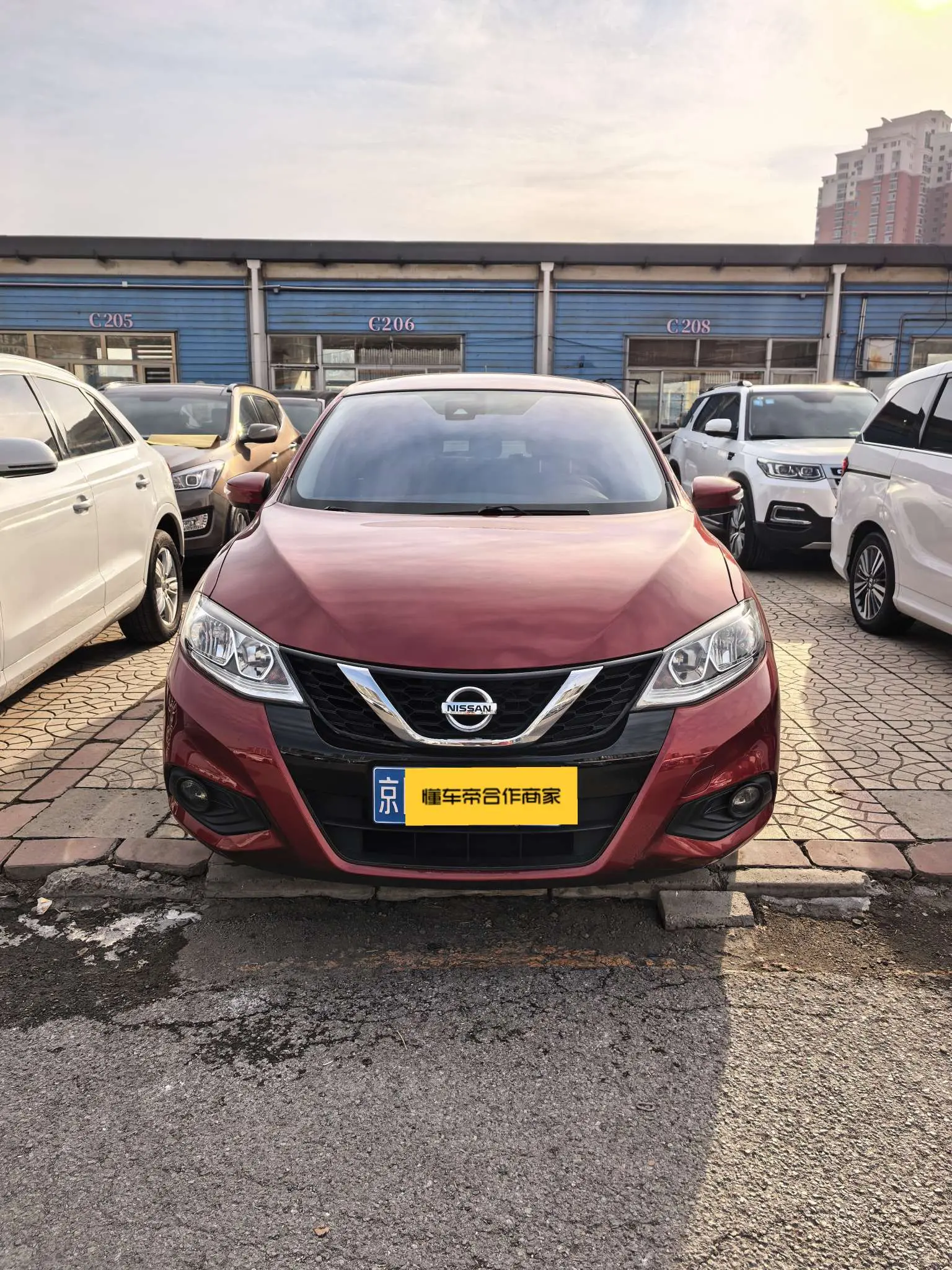 Nissan Tiida  из Китая