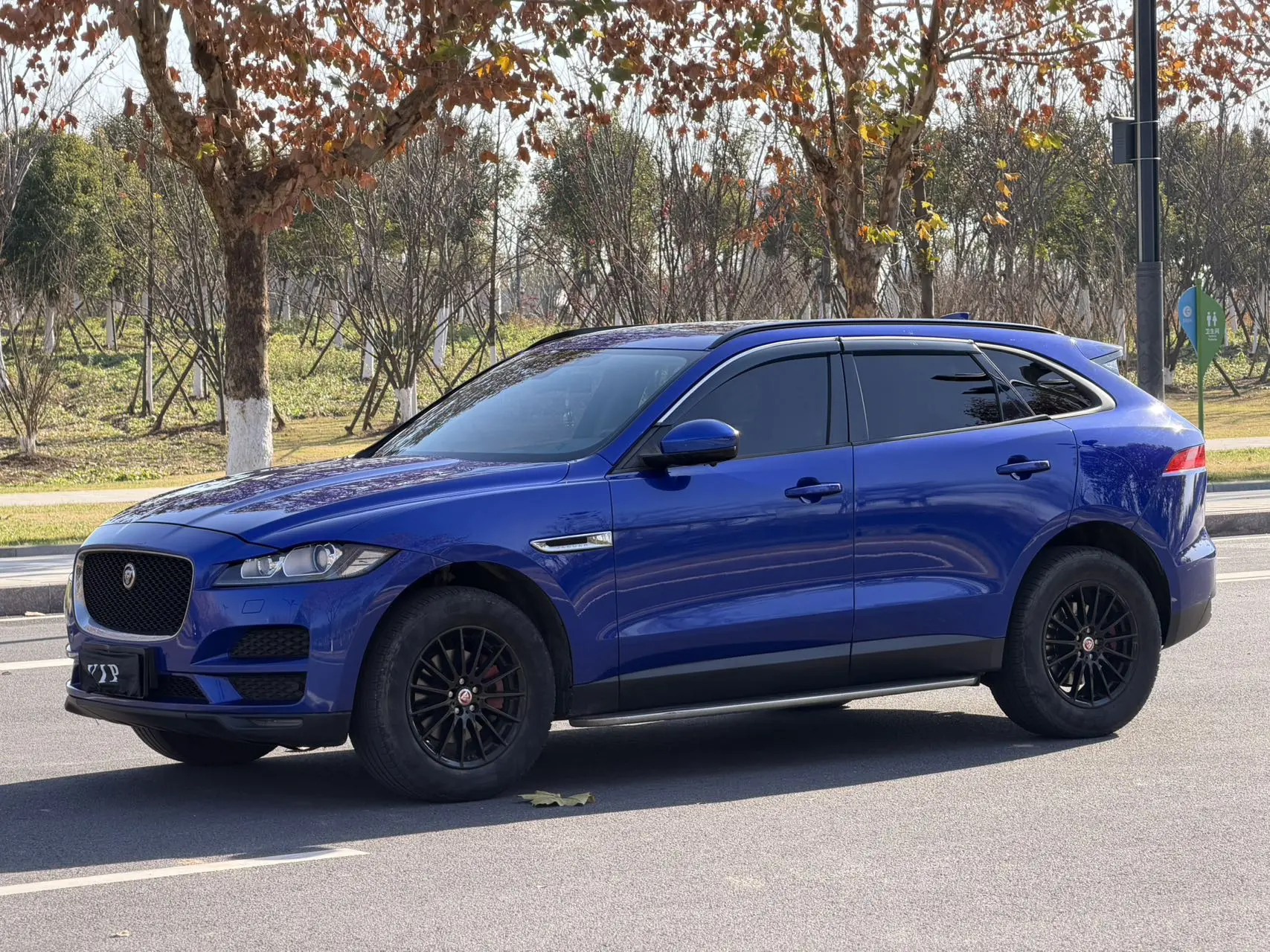 Jaguar F-PACE  из Китая