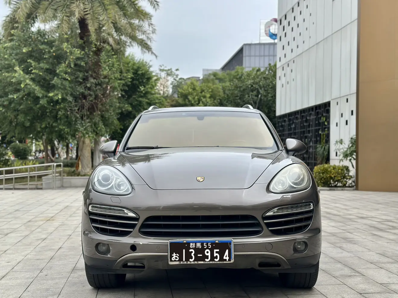 Porsche Cayenne  из Китая