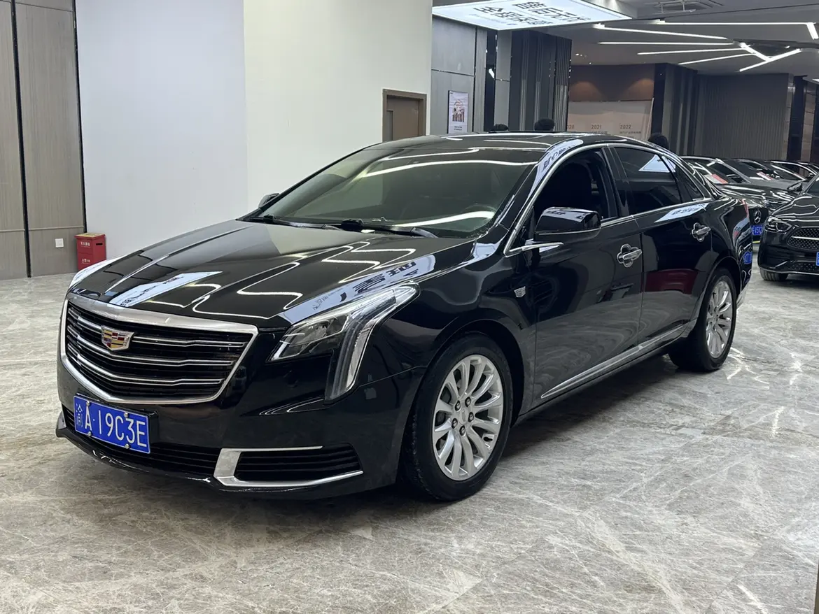 Cadillac XTS  из Китая
