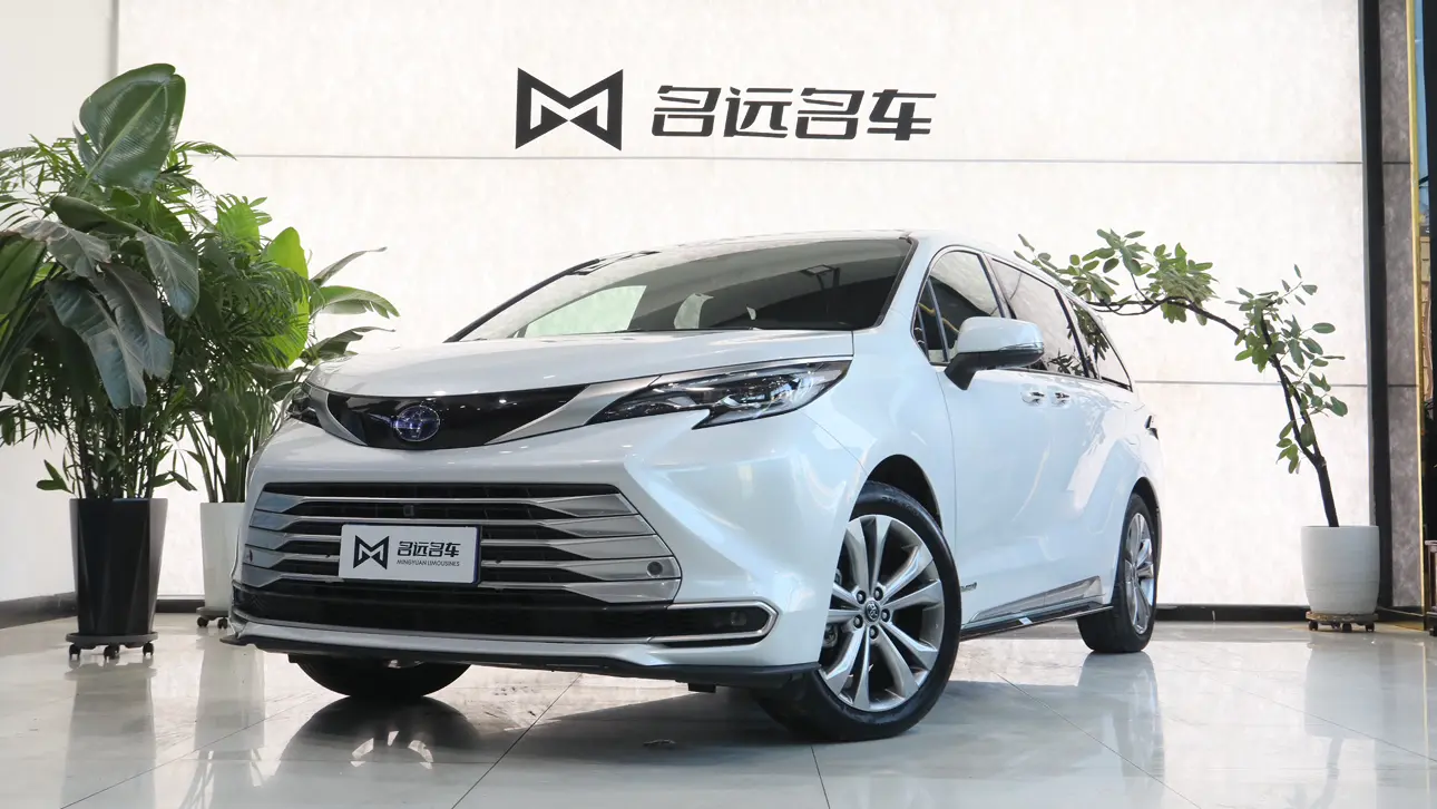 Toyota Sienna  из Китая