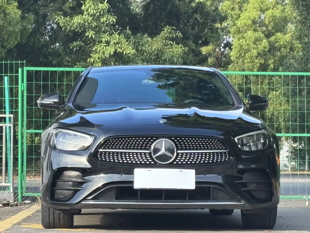 Mercedes-Benz E-Class  из Китая