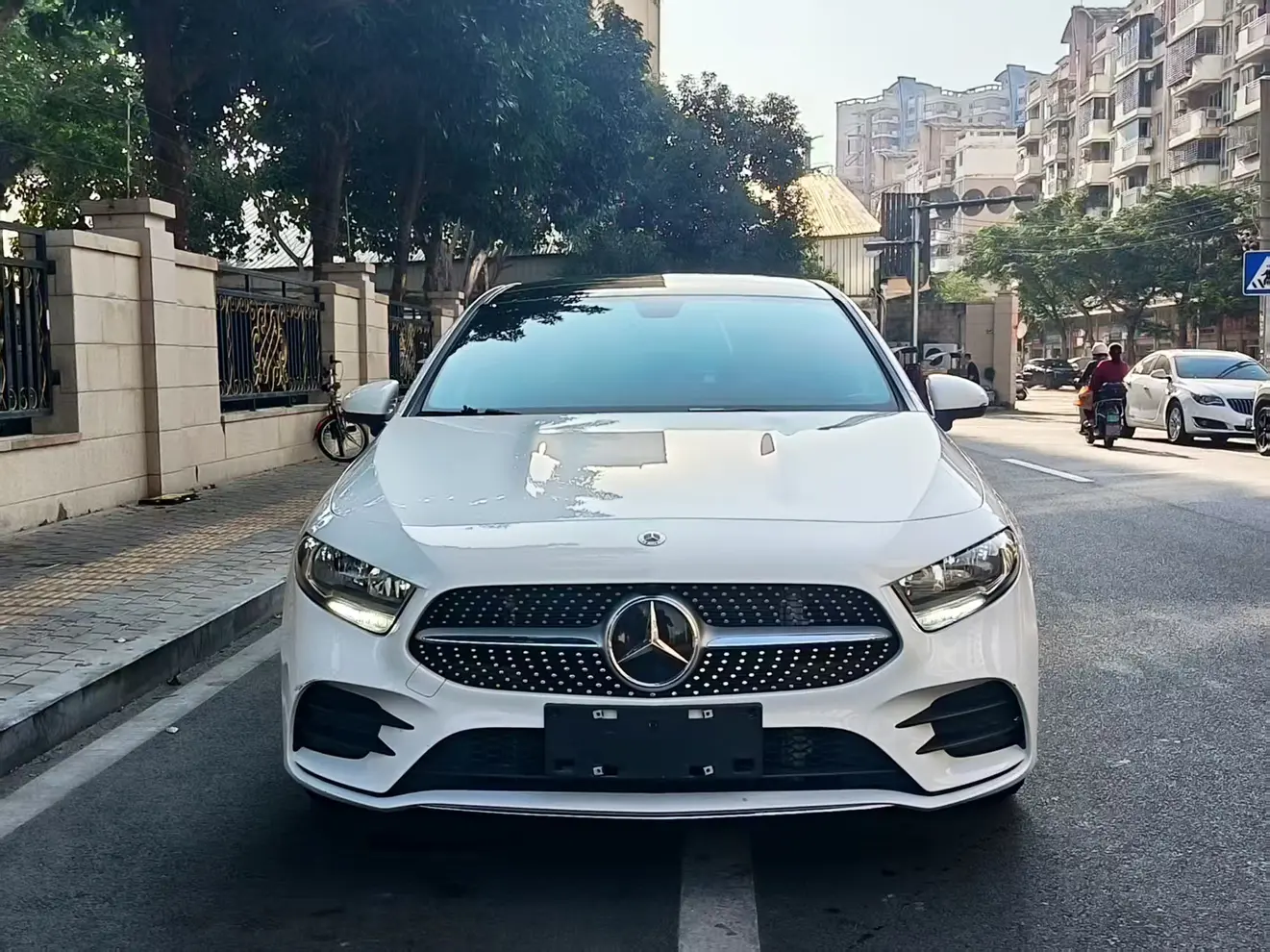 Mercedes-Benz Mercedes Benz A Class  из Китая