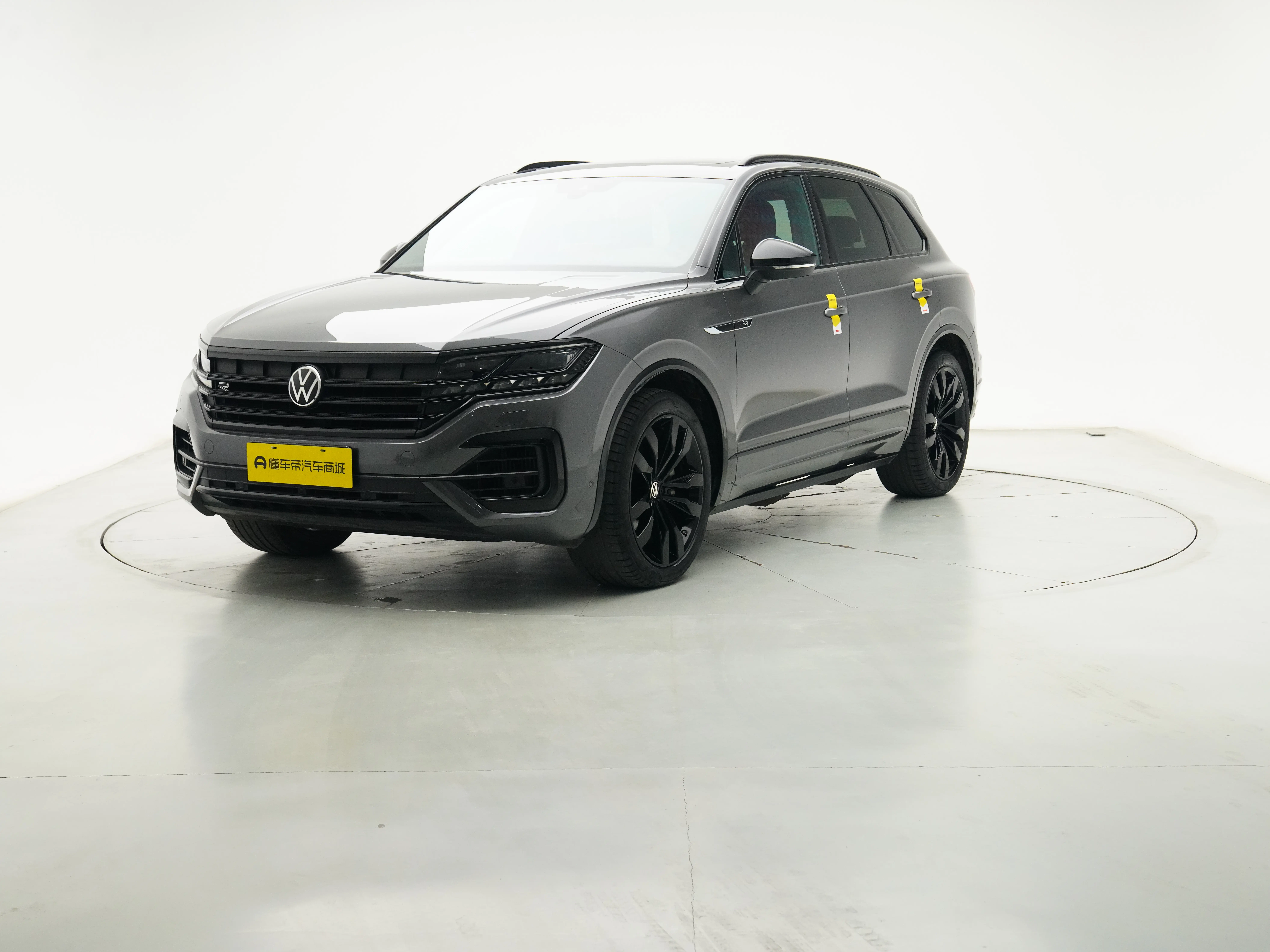 Volkswagen Touareg  из Китая