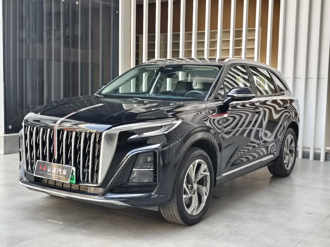 Hongqi HS3 PHEV  из Китая