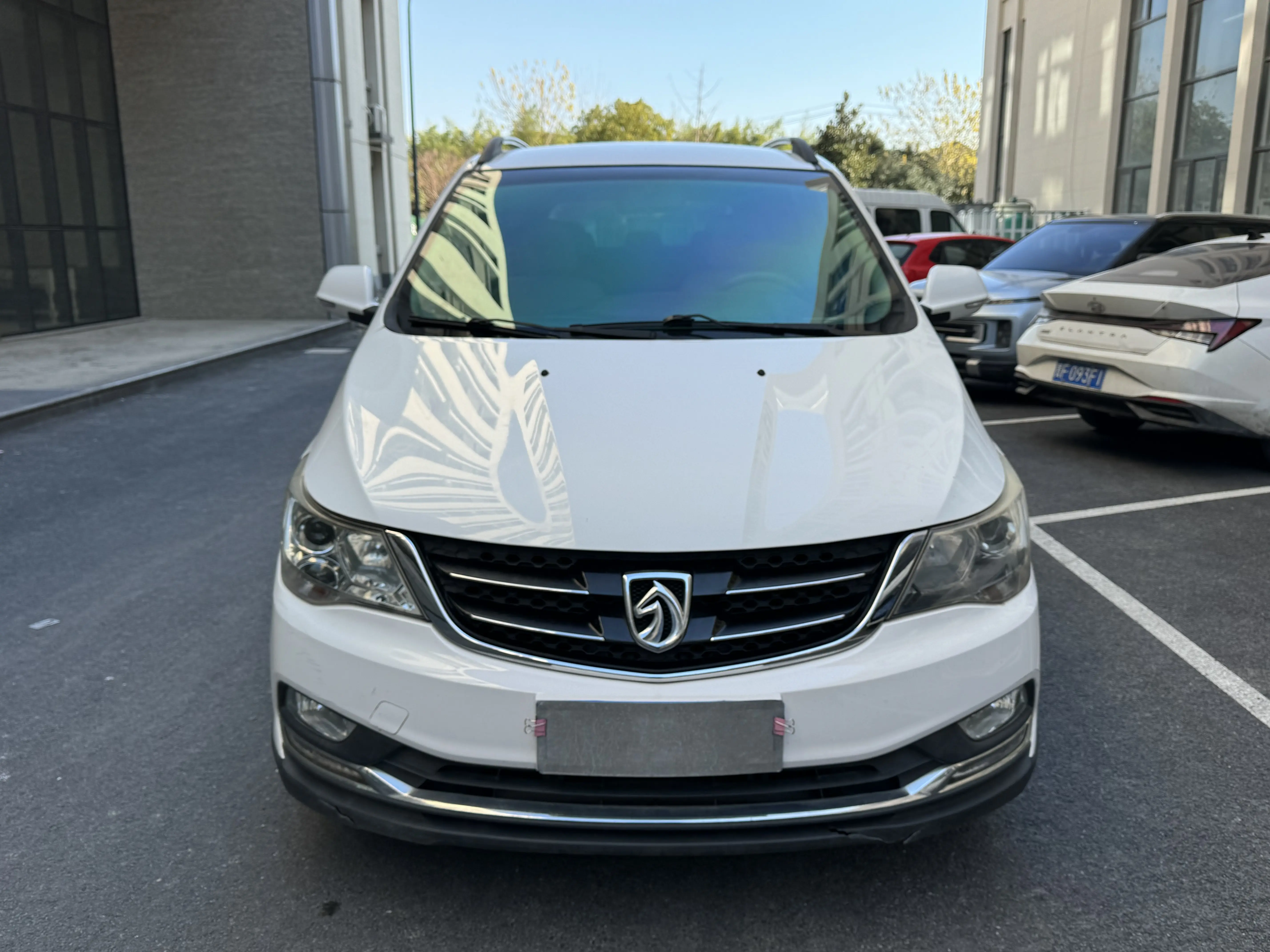 Baojun 730  из Китая