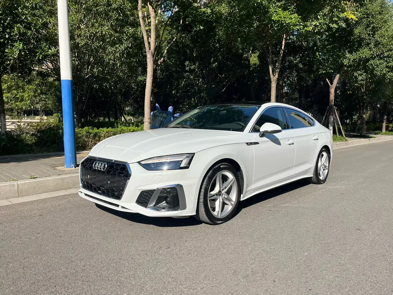Audi A5  из Китая