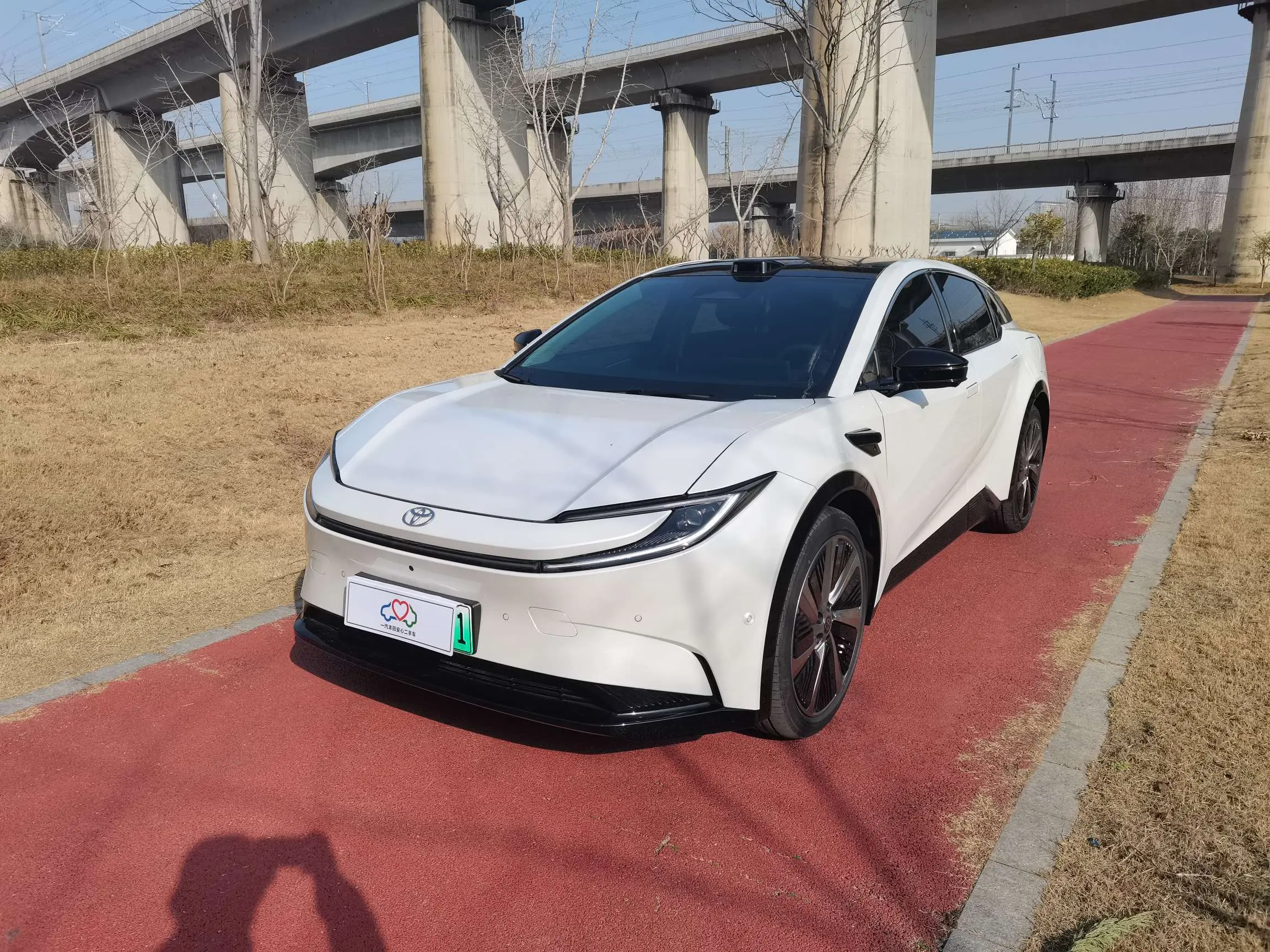 Toyota bZ5