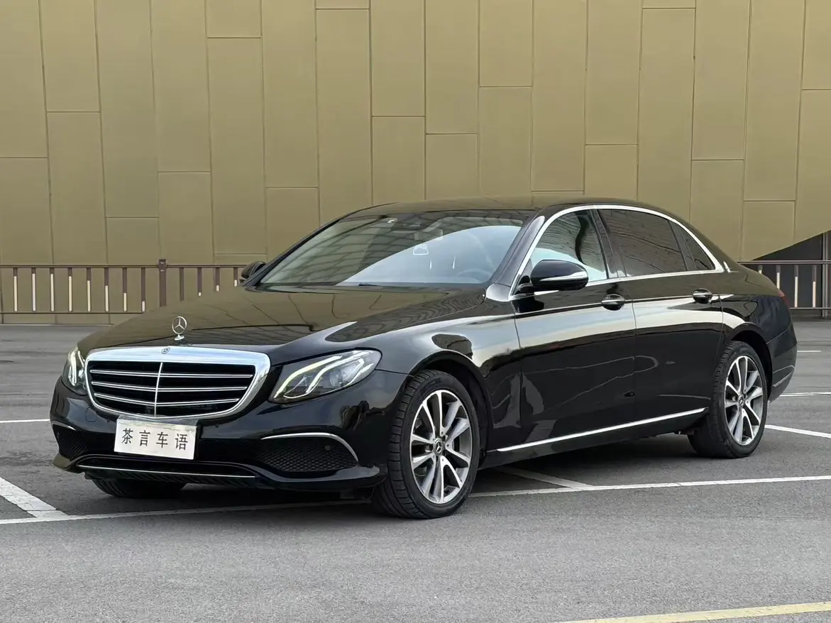 Mercedes-Benz E-Class  из Китая