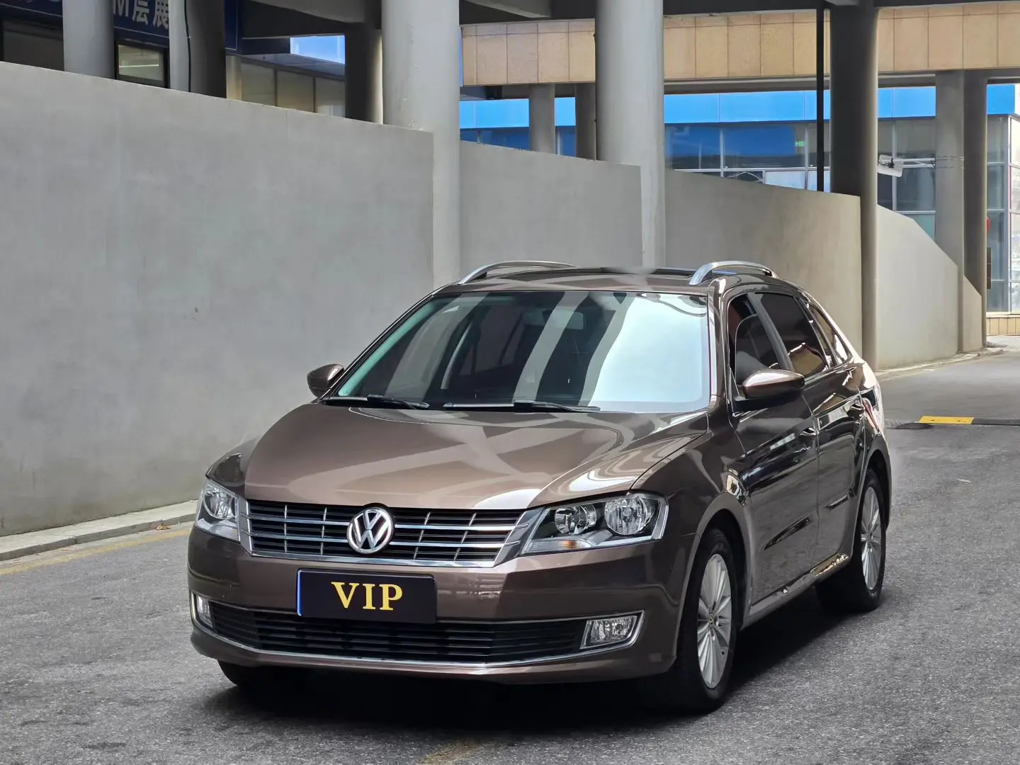 Volkswagen Langxing  из Китая