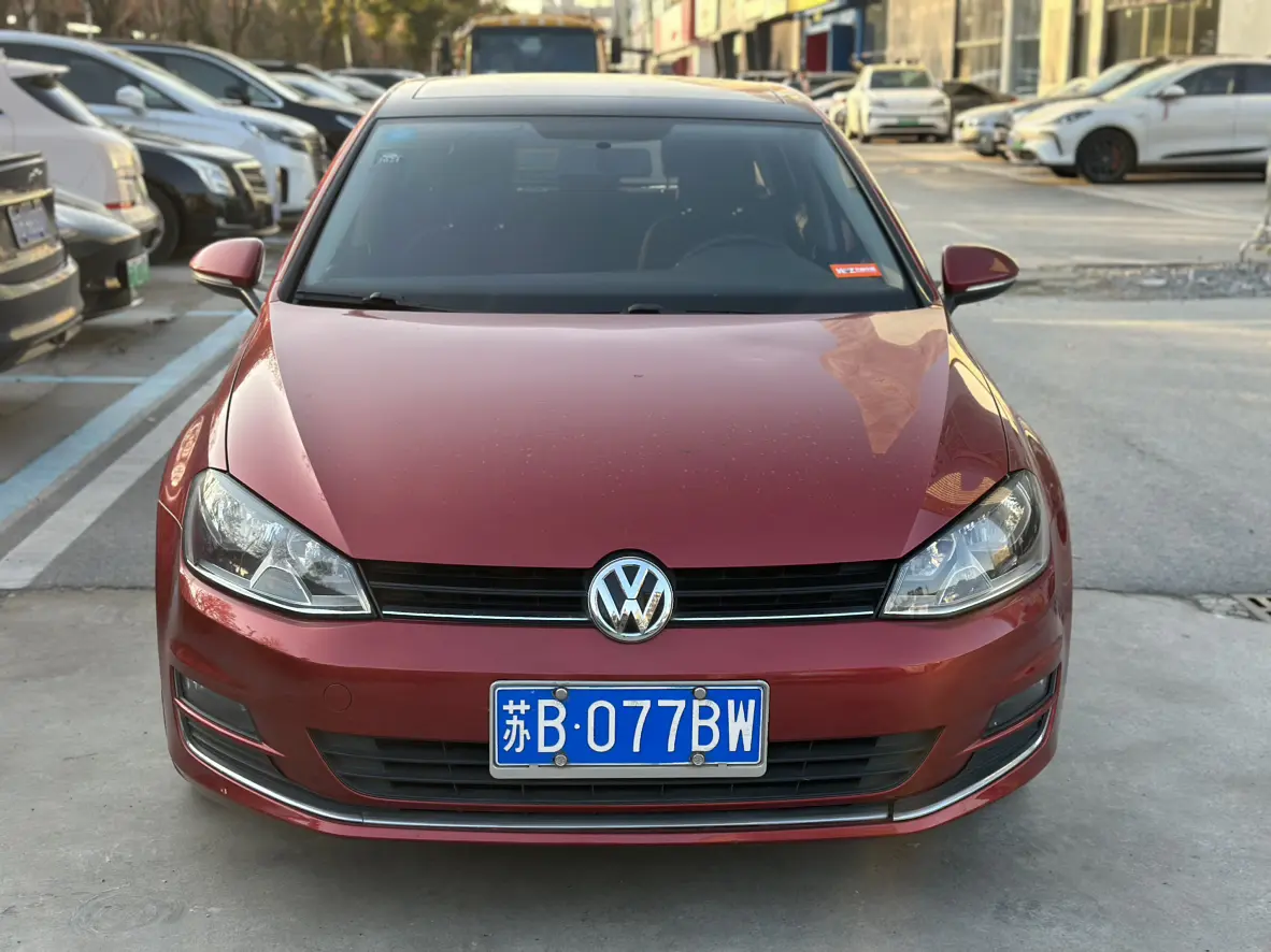 Volkswagen Golf  из Китая