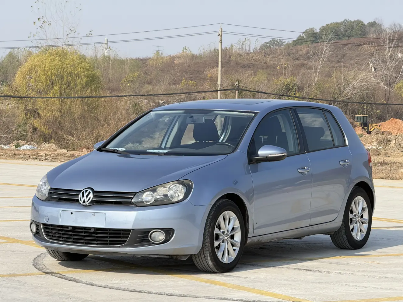 Volkswagen Golf  из Китая