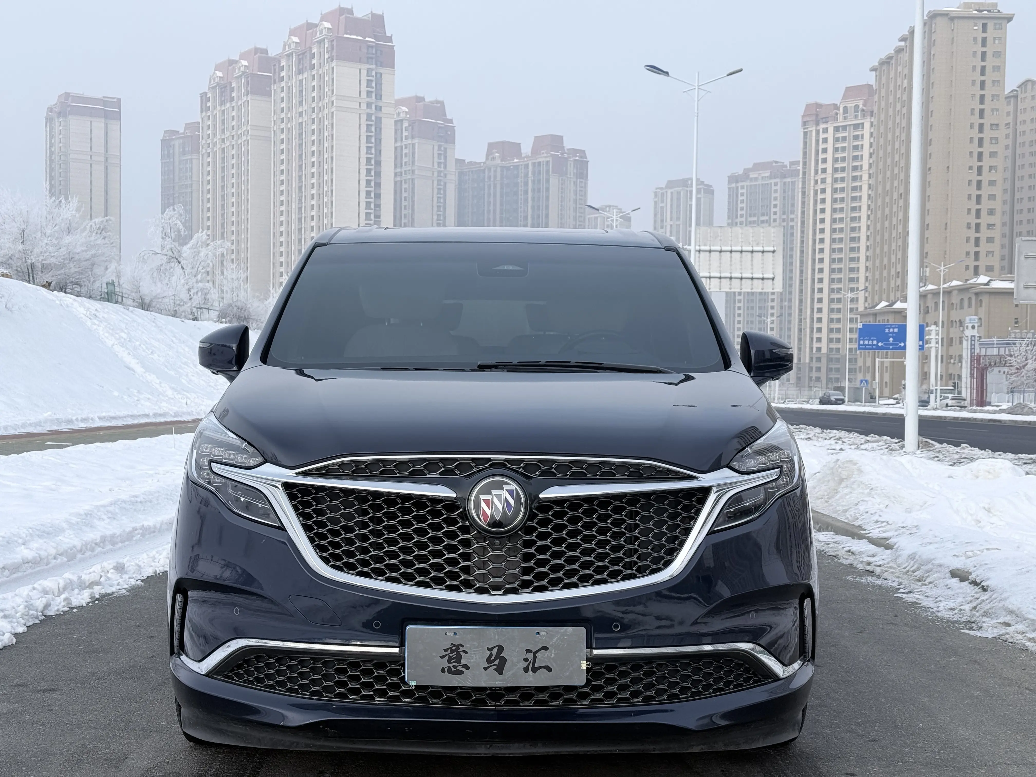 Buick GL8  из Китая