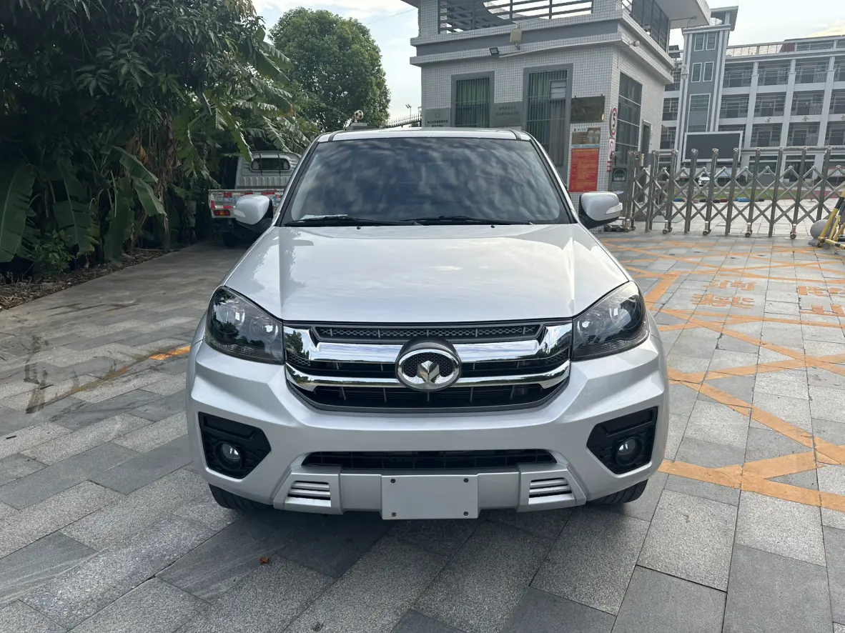 Great Wall Wing Jun 5  из Китая