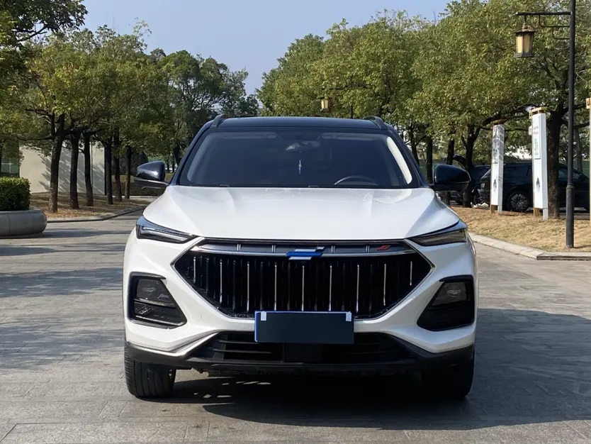 Oshan Changan Auchan X5  из Китая