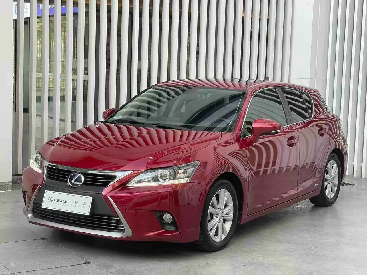 Lexus CT  из Китая