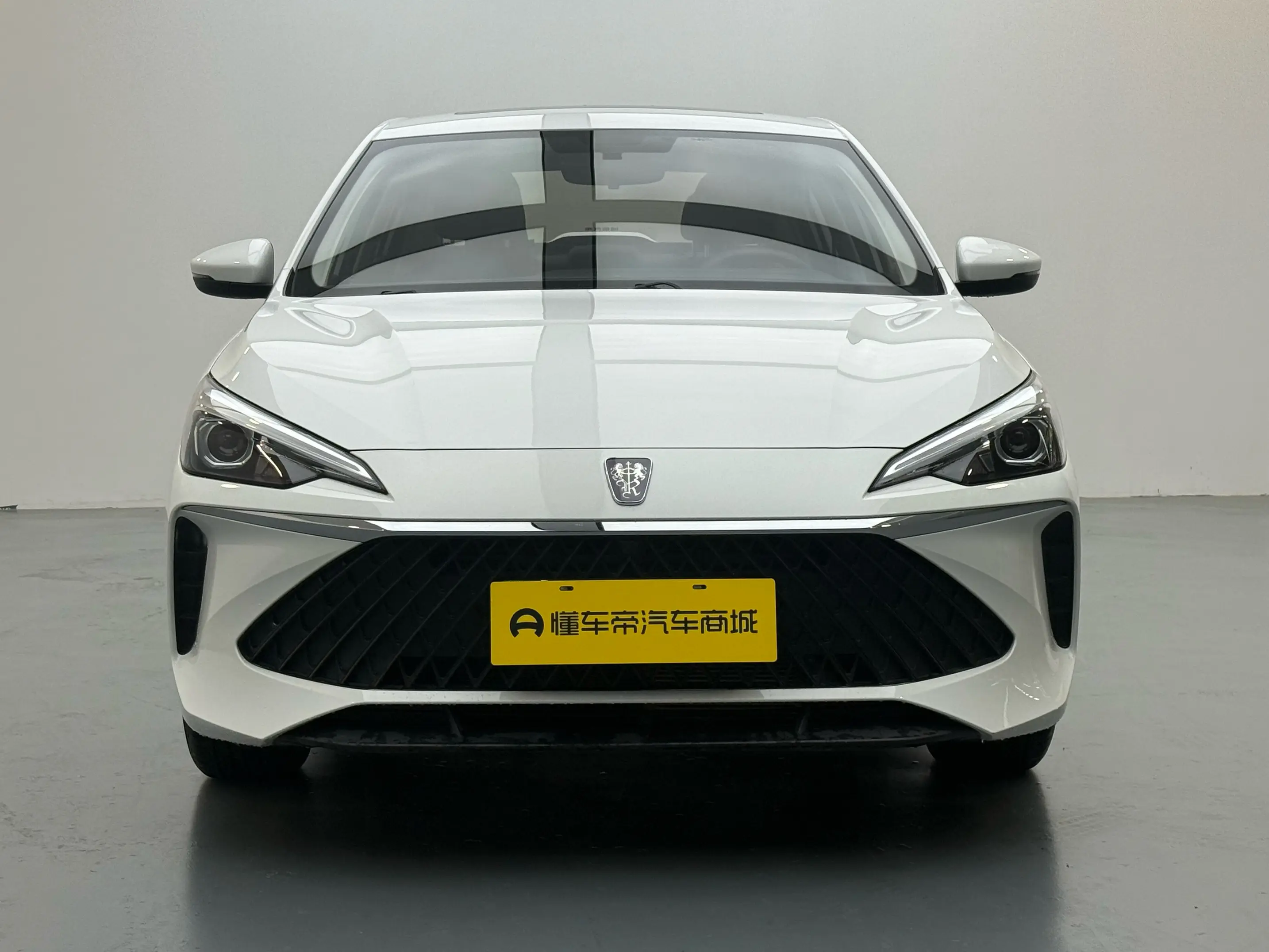 Roewe i5  из Китая