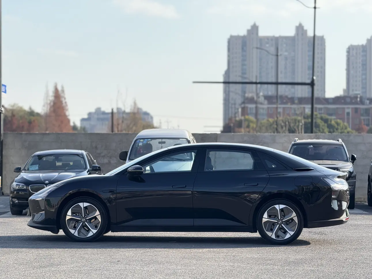 Xpeng Xiaopeng MONA M03  из Китая