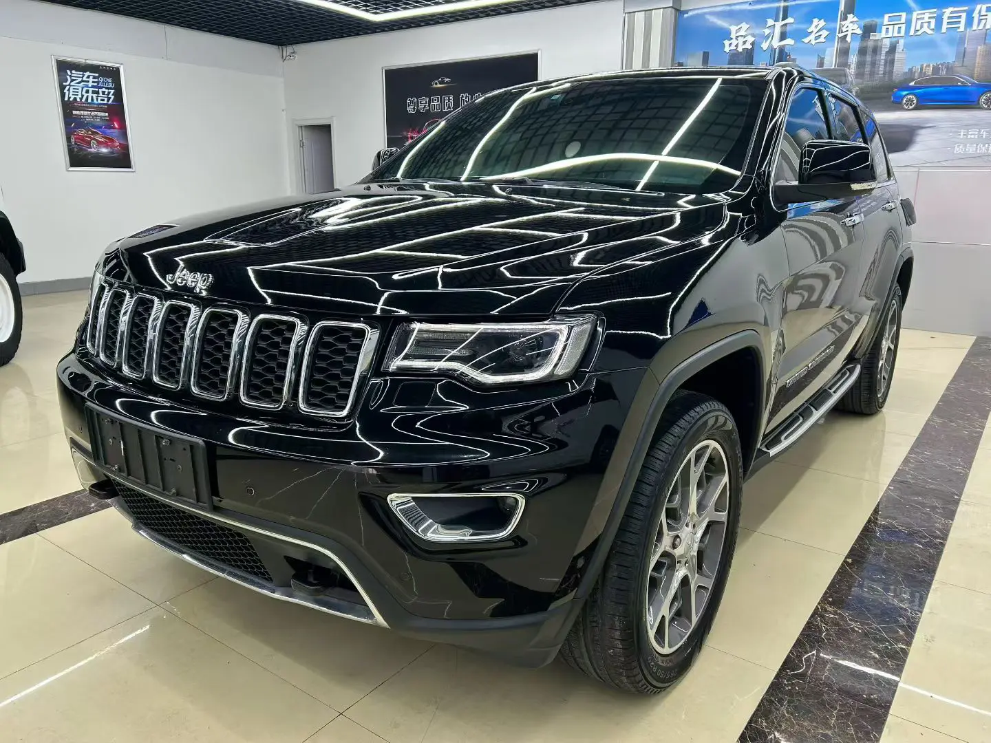 Jeep Grand Cherokee  из Китая