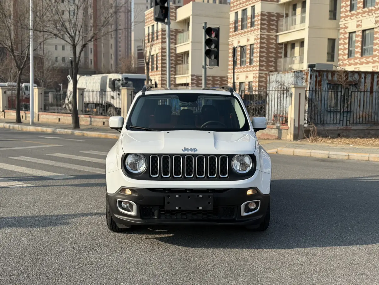 Jeep Freeman  из Китая