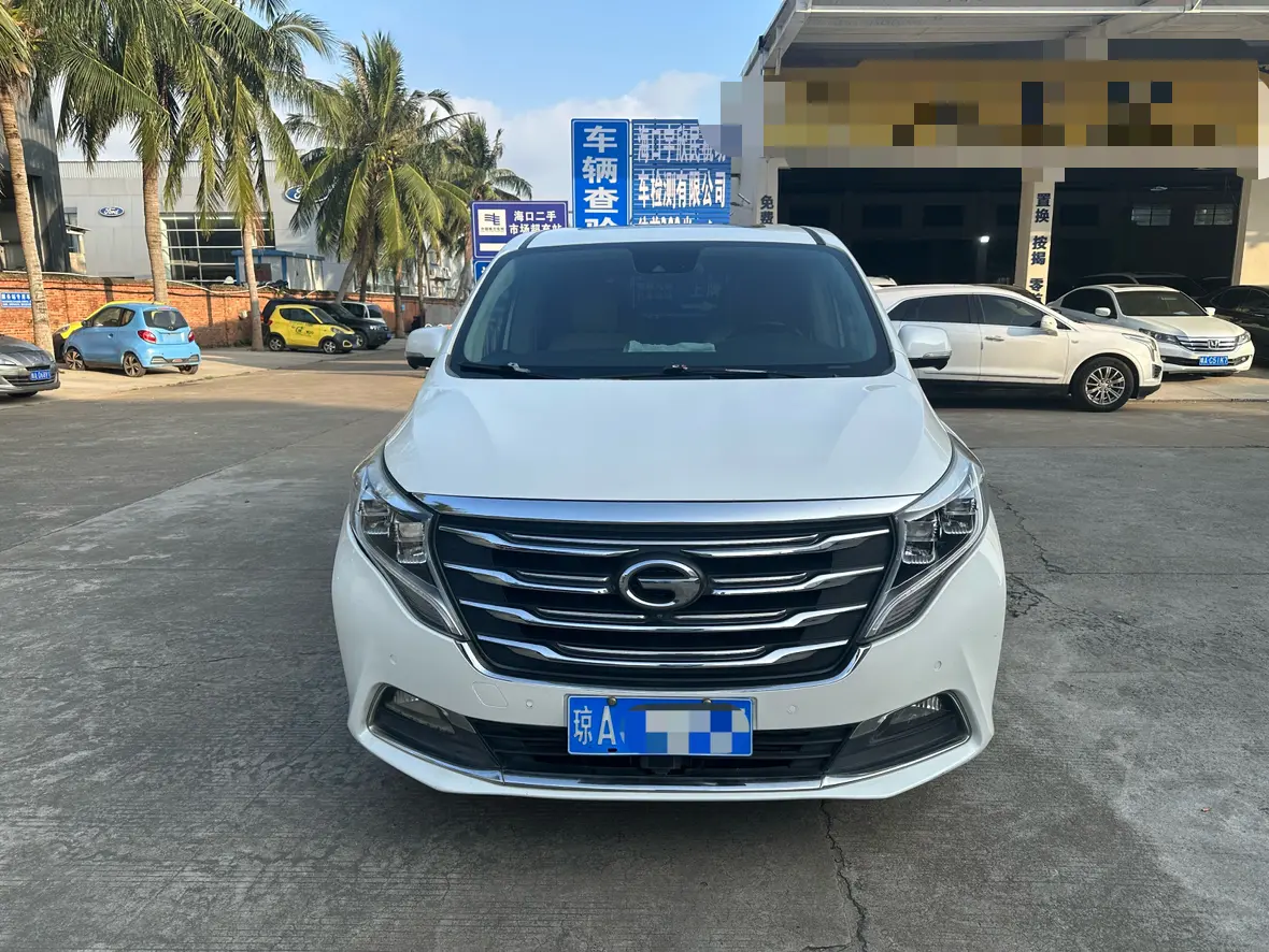 GAC Trumpchi M8  из Китая