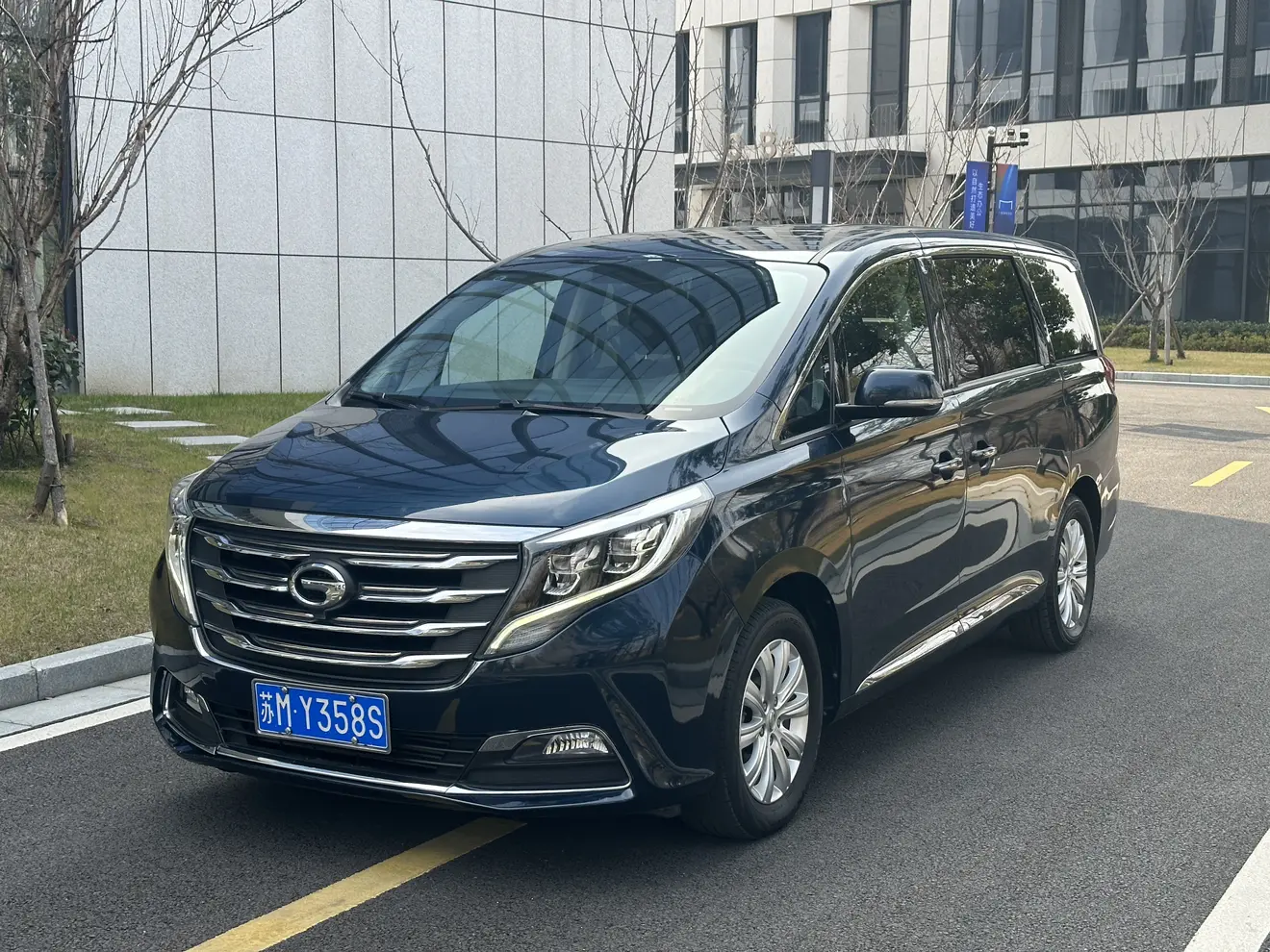 GAC Trumpchi M8  из Китая