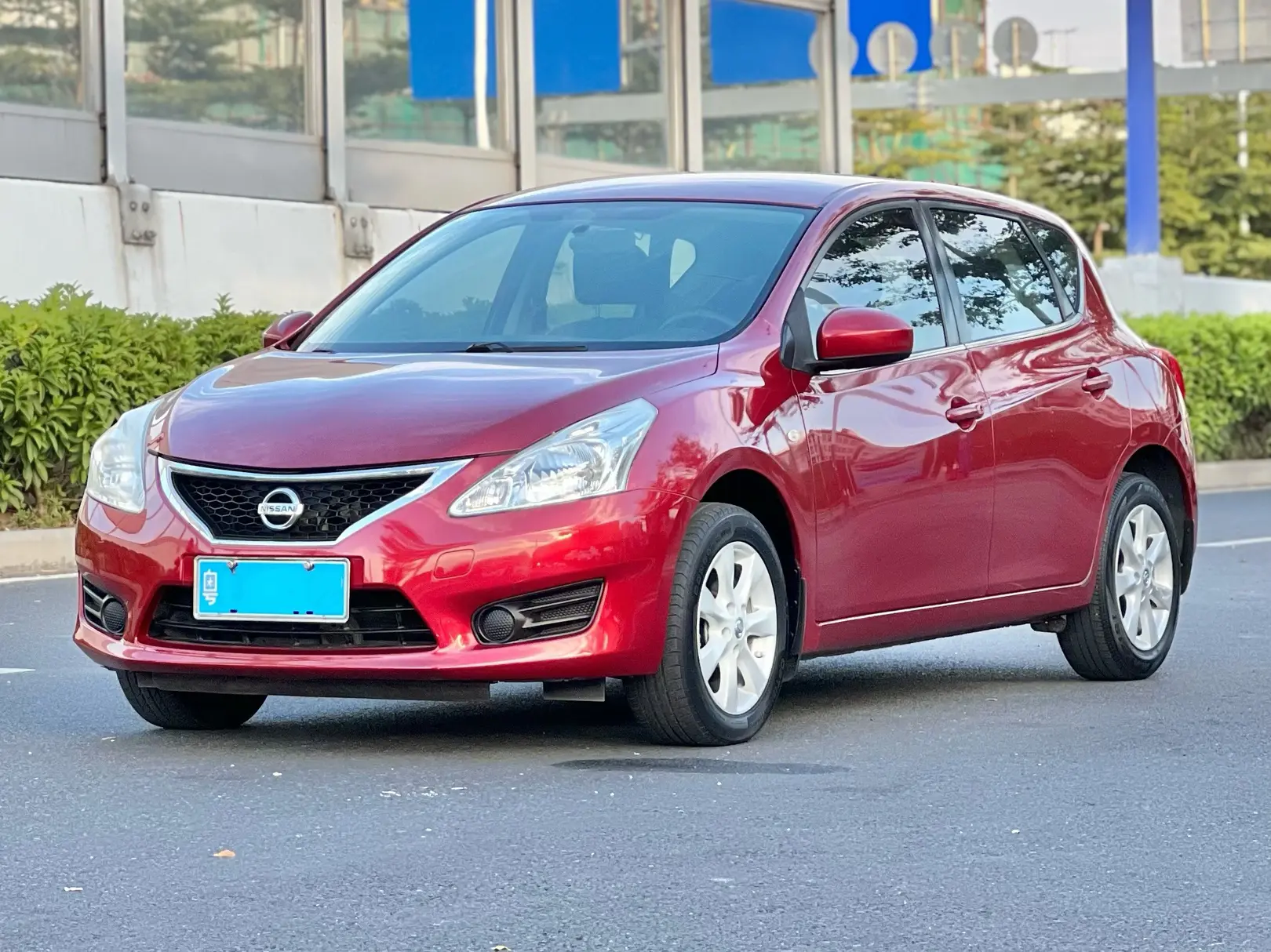 Nissan Tiida  из Китая