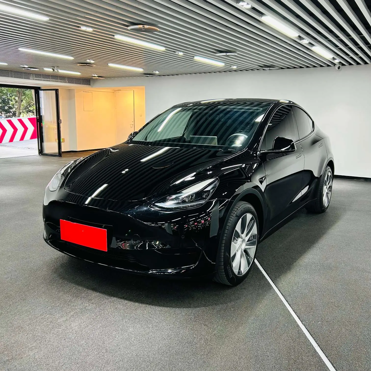 Tesla Model Y  из Китая