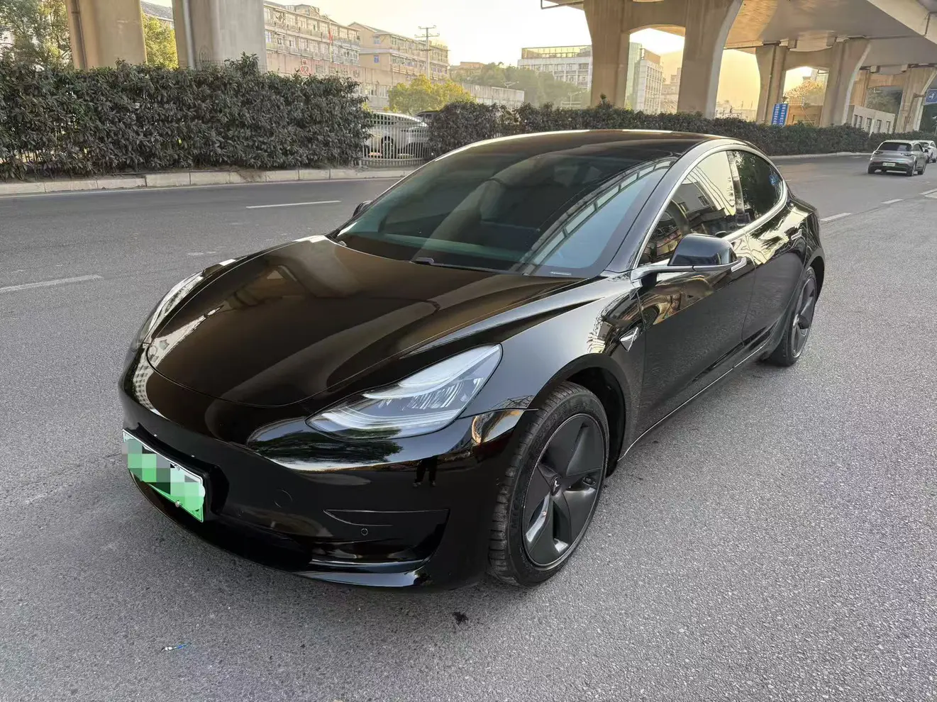 Tesla Model 3  из Китая