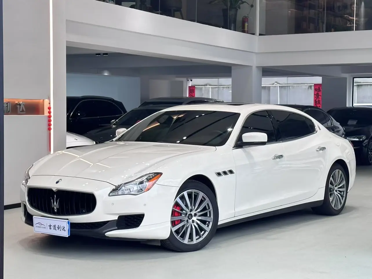 Maserati President  из Китая