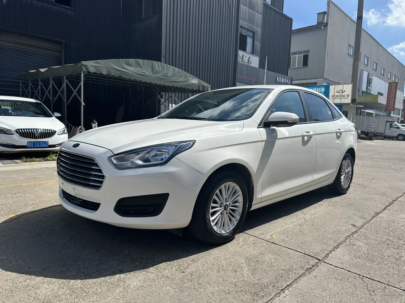 Ford Forrest  из Китая