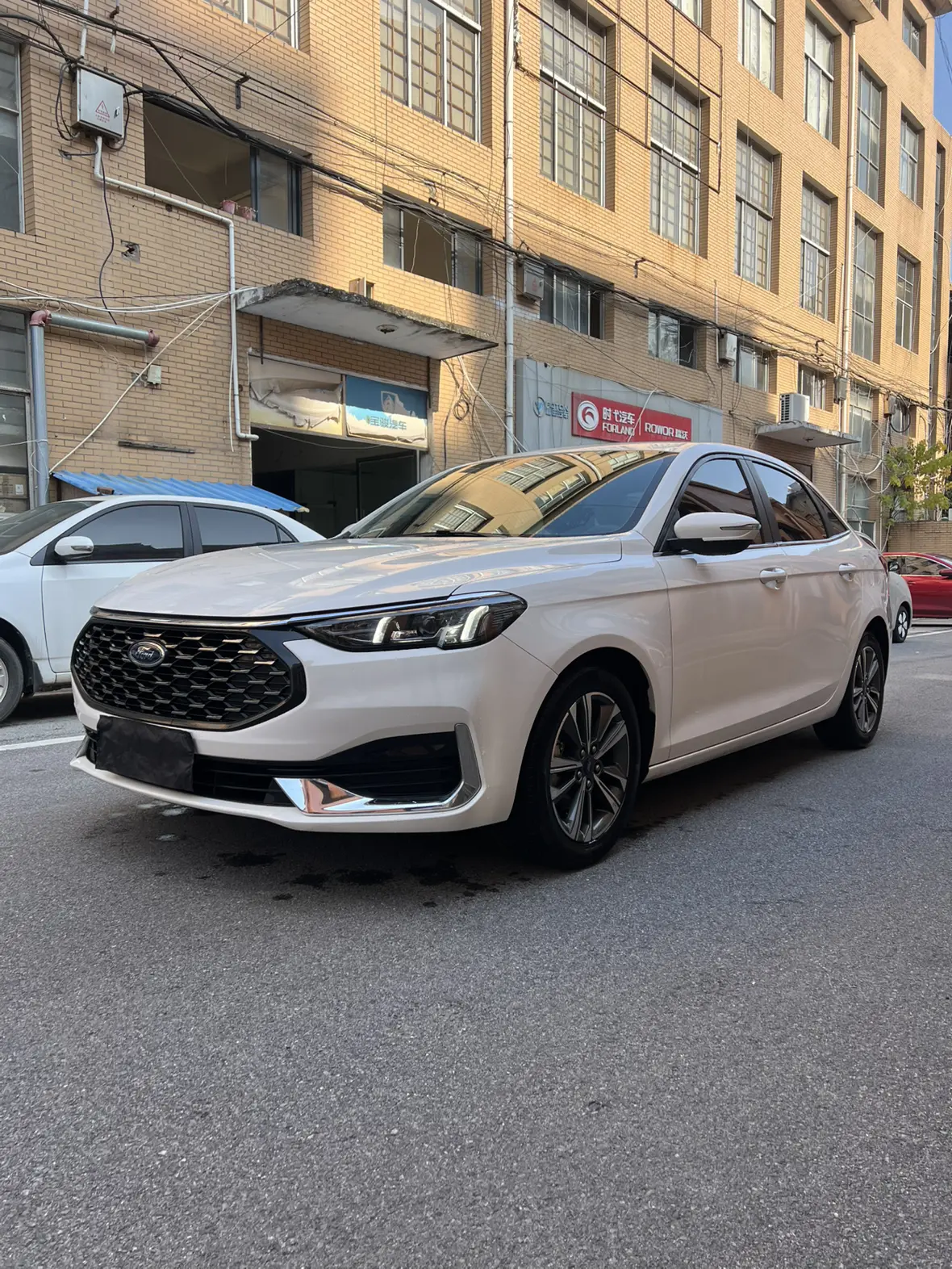 Ford Forrest  из Китая